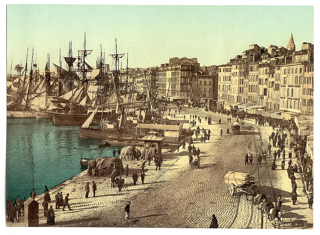 The_Library_of_Congress_-_(Old_Harbor_(Vieux-Port),_Marseille,_France)_(LOC)